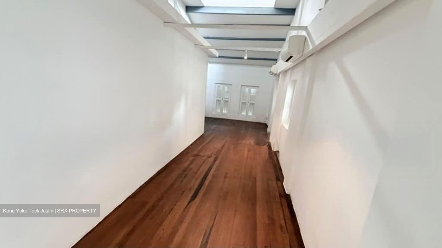 Prinsep Street (D7), Shop House #557751911